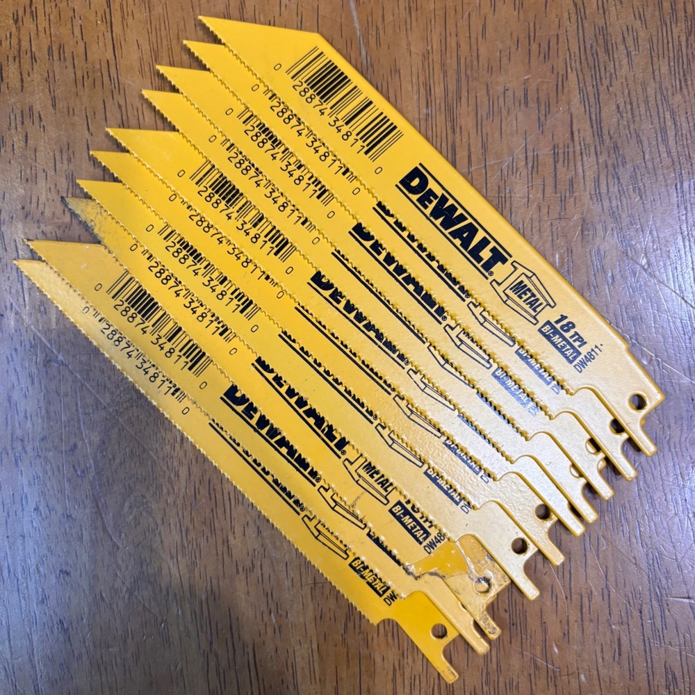 8 Pack DeWalt DW4811 6 Inch 18 TPI Bi-Metal Reciprocating Saw Blades for Metal